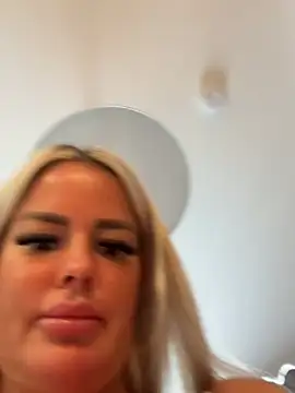 anna kournikova online show from June 2026 03:03:02 PM