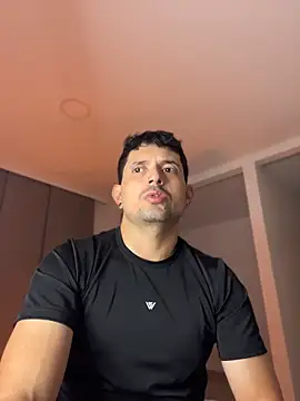 TroyeSavage online show from April 2026 10:51:02 AM