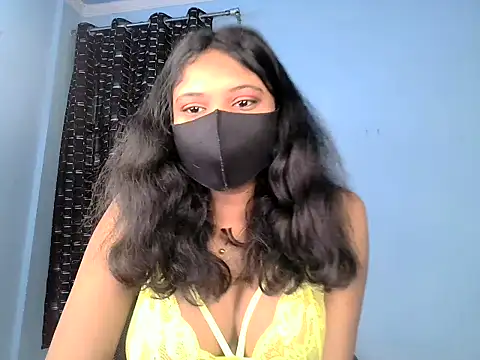 KASHISH SINGH  online show from May 2026 09:28:02 AM
