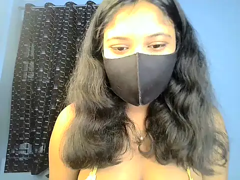 KASHISH SINGH  online show from May 2026 09:15:02 AM