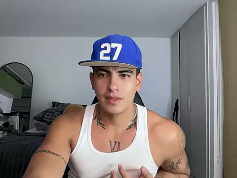 Snapshot of Maurice2309 chatting on July 2026 10:36:01 PM Maurice2309 online show from July 2026 10:36:01 PM
