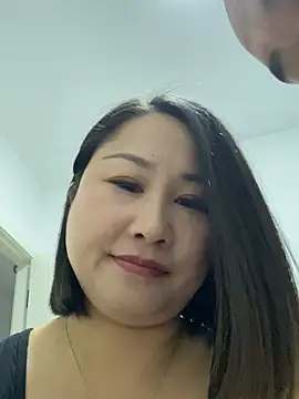 Snapshot of xiaoyi-10 chatting on April 2026 10:53:01 AM xiaoyi-10 online show from April 2026 10:53:01 AM