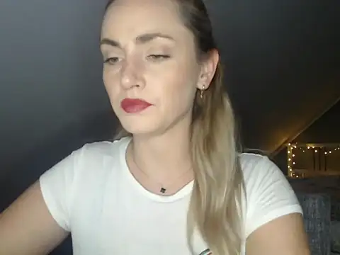 ScarlettSensitive online show from June 2026 08:31:02 PM