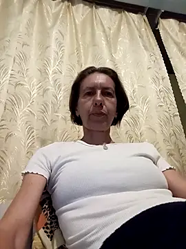Tania9876 online show from June 2026 07:34:02 PM