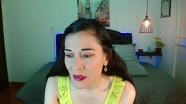 Snapshot of Mylu_xx chatting on May 2026 01:38:02 PM Mylu xx online show from May 2026 01:38:02 PM