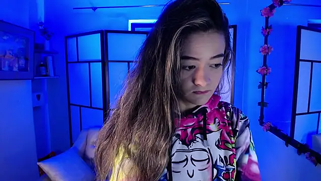 Snapshot of Catalina_soul chatting on June 2026 01:03:02 PM Catalina soul online show from June 2026 01:03:02 PM