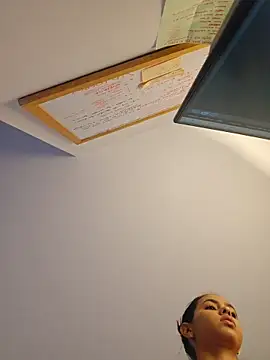 Victoria Evanss online show from April 2026 09:37:02 PM