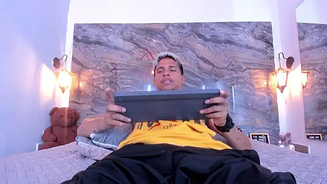 Snapshot of gregg-miller chatting on March 2026 07:29:01 PM gregg-miller online show from March 2026 07:29:01 PM