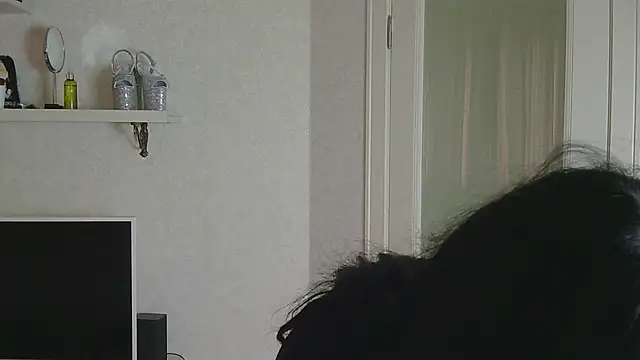 SaltedCaramely online show from July 2026 10:21:02 AM