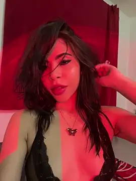 MiaReidd online show from June 2026 07:10:01 AM