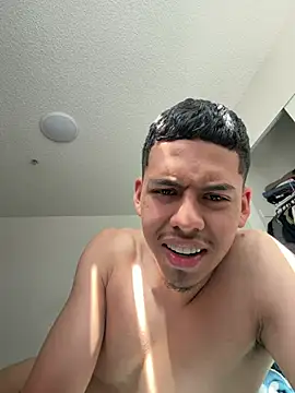 Snapshot of LatinHotxx2 chatting on July 2026 05:44:01 PM LatinHotxx2 online show from July 2026 05:44:01 PM
