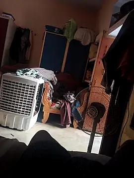 Desii rockstarr online show from April 2026 08:31:01 AM