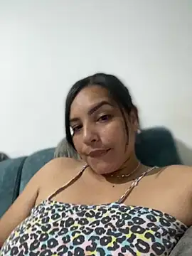 Kira33  online show from March 2026 11:24:01 AM