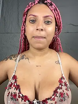 GiaRedd online show from July 2026 01:15:01 PM