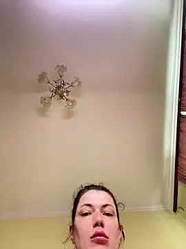 Cutee Erika online show from June 2026 10:52:01 AM