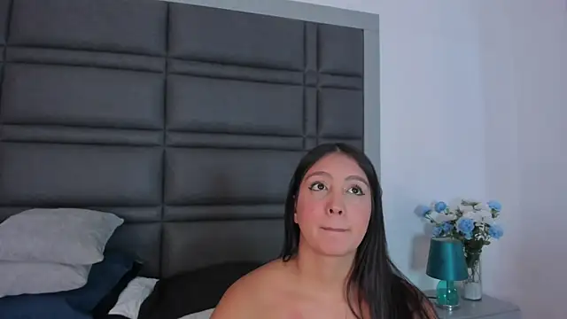 AmaranttayLunay online show from April 2026 02:58:01 PM