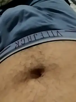 Maicon107 online show from April 2026 11:06:01 PM