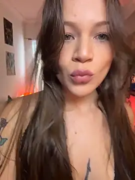 Tallulah Kinky online show from May 2026 09:01:02 PM