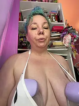 Snapshot of KawaiiKiki_247 chatting on July 2026 01:13:01 PM KawaiiKiki 247 online show from July 2026 01:13:01 PM