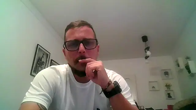 Snapshot of yanick931 chatting on March 2026 08:58:02 PM yanick931 online show from March 2026 08:58:02 PM