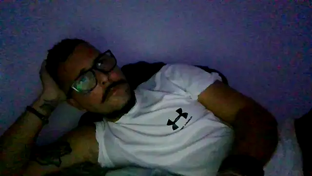 Snapshot of yanick931 chatting on March 2026 12:00:02 AM yanick931 online show from March 2026 12:00:02 AM