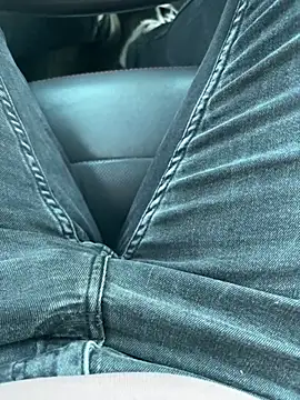 Lover0017 online show from March 2026 09:15:02 AM