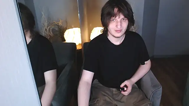 Snapshot of delalex chatting on May 2026 12:40:02 AM delalex online show from May 2026 12:40:02 AM