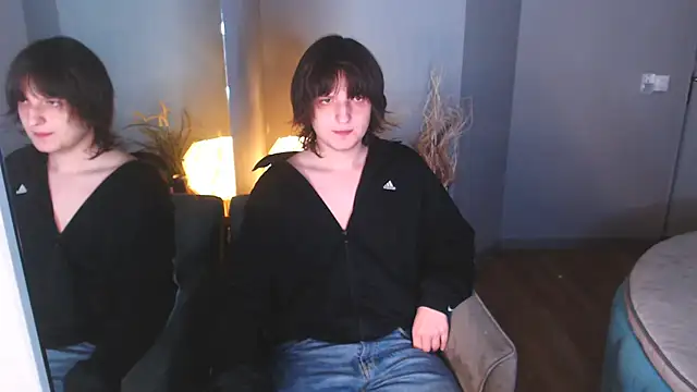 Snapshot of delalex chatting on May 2026 02:53:01 AM delalex online show from May 2026 02:53:01 AM