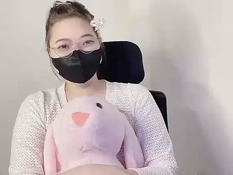 hunhun122 online show from April 2026 10:29:01 AM