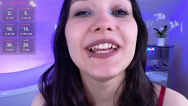 DarcyBlackwood online show from June 2026 01:28:02 AM