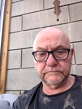 Buggemann online show from July 2026 04:20:01 PM