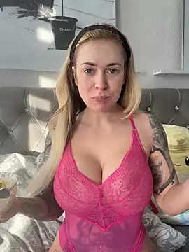 SelinaGalinsky6 online show from March 2026 04:23:01 PM