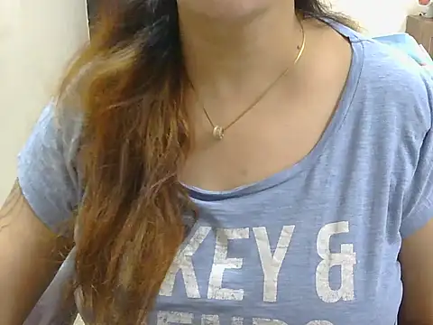 Snapshot of spicy_Zara chatting on June 2026 12:25:01 PM spicy Zara online show from June 2026 12:25:01 PM