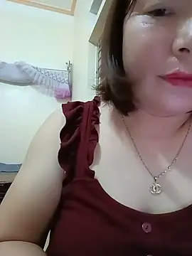SingleeMomm online show from June 2026 05:54:01 PM