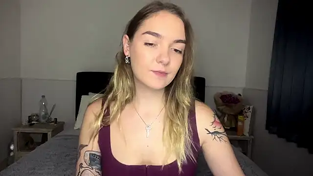 RoxyWet online show from July 2026 03:10:01 PM