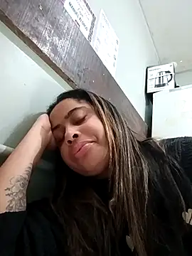 Snapshot of gatinha20257 chatting on July 2026 05:04:02 PM gatinha20257 online show from July 2026 05:04:02 PM