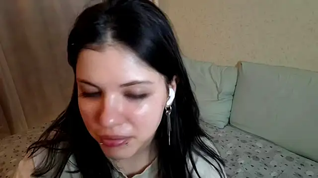 MiaTemptress online show from April 2026 01:38:02 PM