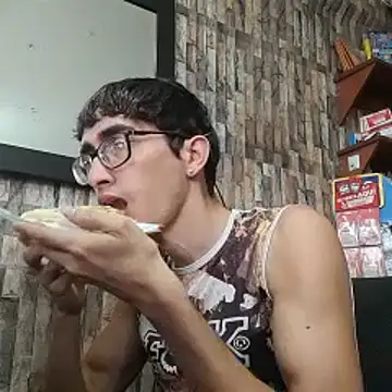 jhosuamoore online show from July 2026 12:42:02 PM