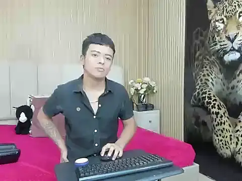 Snapshot of ThiagoGonzalez_ chatting on March 2026 07:20:02 PM ThiagoGonzalez online show from March 2026 07:20:02 PM