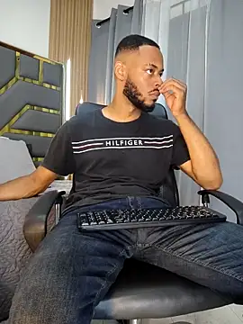 Oliver bigblack cock online show from April 2026 06:03:01 PM