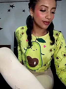 KattyBerryX online show from June 2026 05:50:02 PM