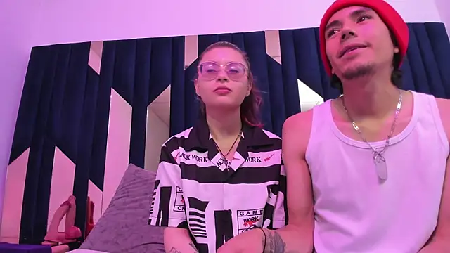 KikyoAndDrey online show from March 2026 02:54:01 PM