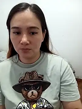 Brittany G online show from April 2026 10:07:02 PM