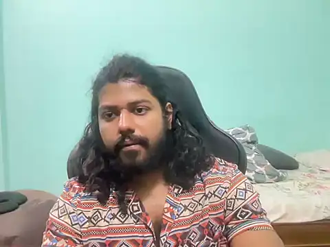 Snapshot of abhinaxx chatting on April 2026 12:04:01 PM abhinaxx online show from April 2026 12:04:01 PM
