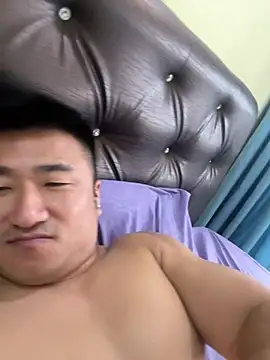 Snapshot of Cunzhangshibage02 chatting on July 2026 10:44:01 AM Cunzhangshibage02 online show from July 2026 10:44:01 AM