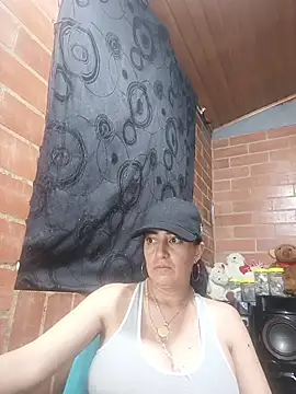 Snapshot of Alexandrina chatting on May 2026 09:43:01 PM Alexandrina online show from May 2026 09:43:01 PM