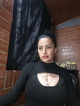 Snapshot of Alexandrina chatting on May 2026 12:19:02 AM Alexandrina online show from May 2026 12:19:02 AM