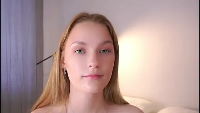 HellenSlavis online show from March 2026 10:11:01 AM