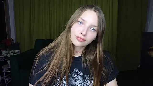 DariaAngels online show from March 2026 06:51:02 PM