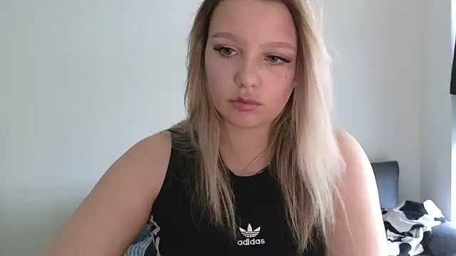 bettyloveu online show from July 2026 11:05:01 AM